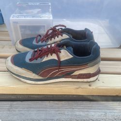 Pumas Size 9 1/2 $10