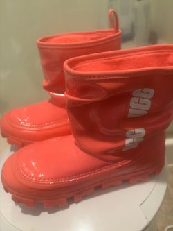 UGG Kids Bright Pink Boots Size 2