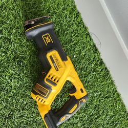 DEWALT
20V MAX XR Cordless Brushless Compact Reciprocating Saw (Tool Only)