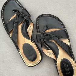 Leather Flip Flops (Born Brand)
