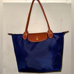 Medium Longchamp Bag