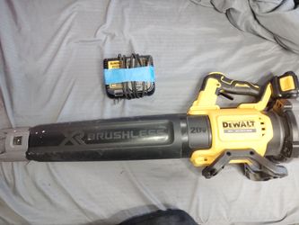 DeWalt 20V XR Brushless Cordless Leaf Blower