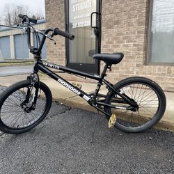 Mongoose BRAWLER & Cannondale Girls Bike