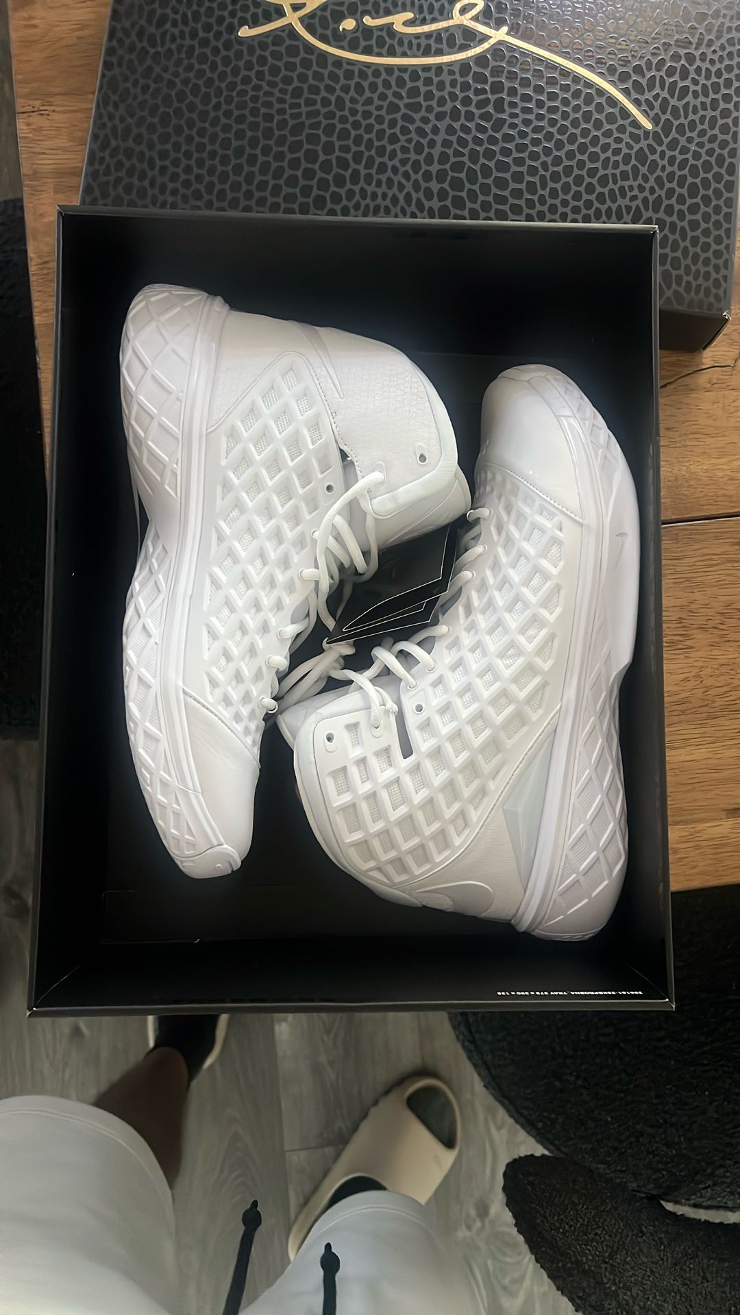 Nike Zoom Kobe 3 Protro ‘Halo’