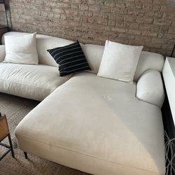 Article sofa, “Abisko” right Sectional Chaise 