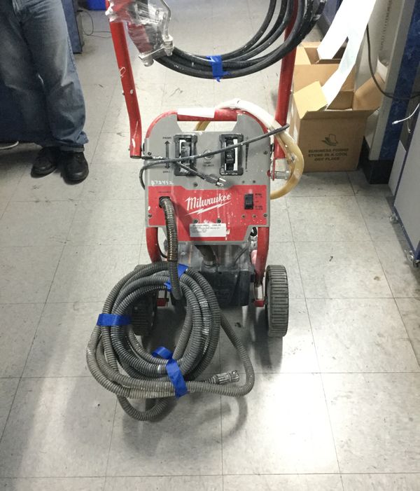 Milwaukee paint sprayer model m491020 for Sale in Riverside, CA OfferUp