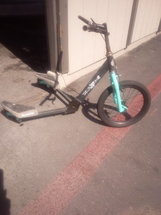 Razor Scooter Drift Bike Kid Size $20