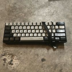 Selling Slightly Used Keyboard 