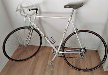 NOT FREE! READ DESCRIPTION. Mint Vintage Olmo Competition – Columbus Steel – Full Campagnolo  - 11 Speed