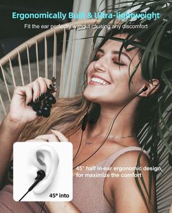 Type C in-Ear Earbud USB C Headphones Compatible with Google  Pixel 3/2/XL, Sony XZ2, iPad Pro Thumbnail