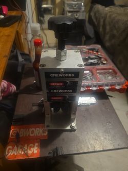Wire stripper up to 2awg wire