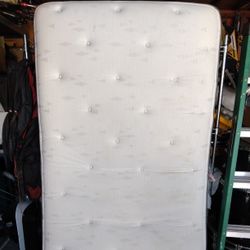 Twin Size Pillow Top Mattress
