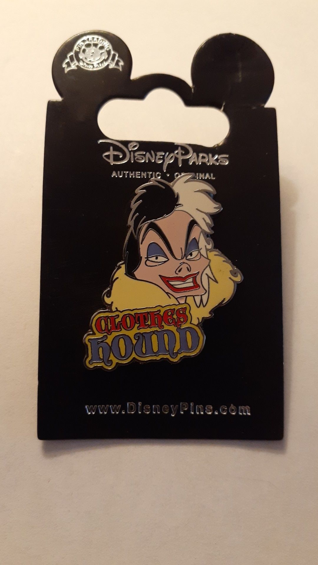 DISNEY PARKS Villains Attributes Mystery collection pin Crullea Deville Clothes Hound NEW on CARD