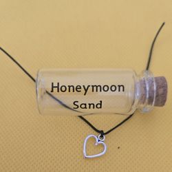 Honeymoon Sand