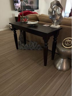Morocco brown console table