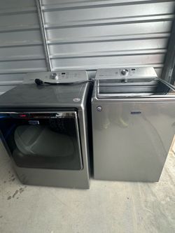 Washer, Dryer. Maytag, HE Electric. BRAVOS XL.