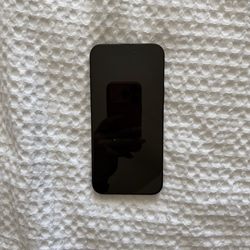 iPhone 15 plus unlocked