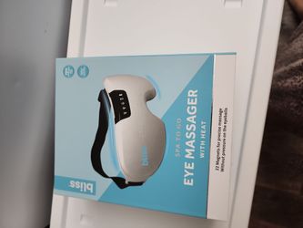 Eye massager with heat and 3 massage modes. Excellent condition.
