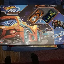 Hot wheels so race track