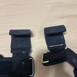 Gym grip hooks