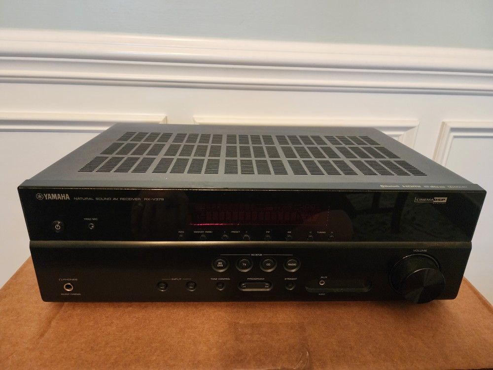 *** YAMAHA STEREO RECEIVER ***