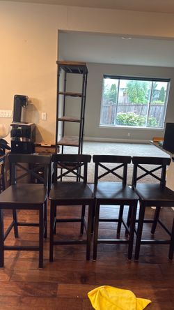 Set of 4 Black Counter-Height Bar Stools