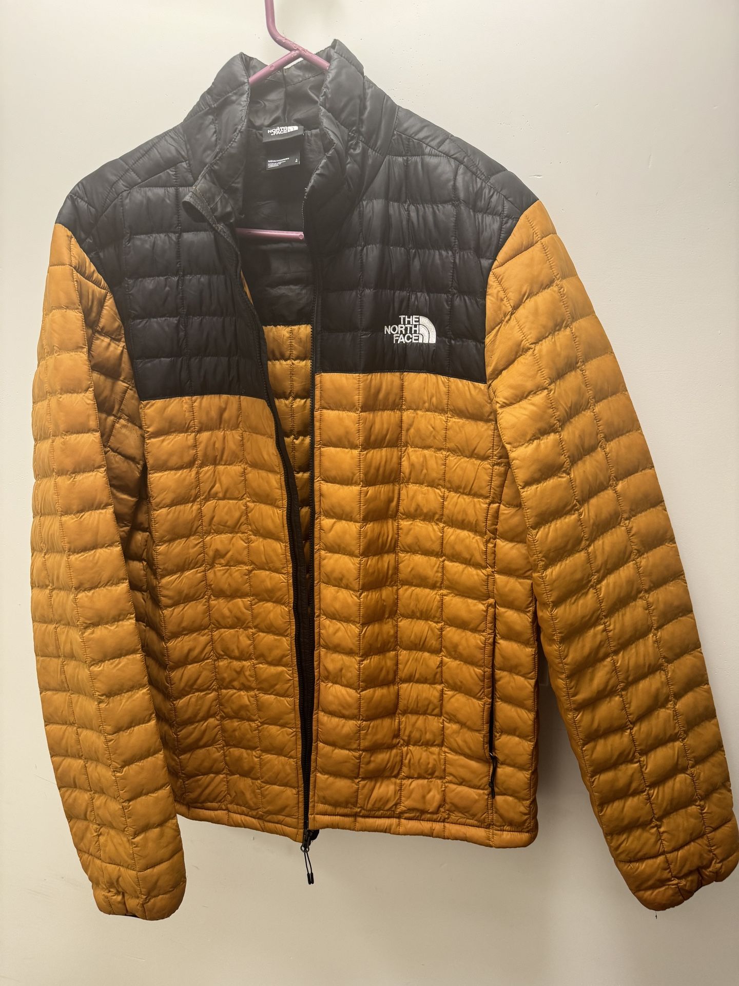 North Face Jacket(L)