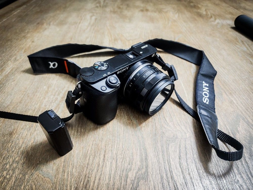 Sony A6000 for Sale in Glendora, CA OfferUp