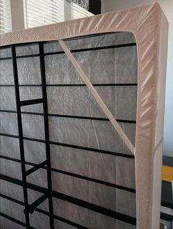 King Size 9 Inch Heavy Duty Metal Box Spring Foundation
