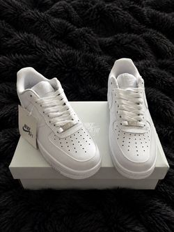 New Nike Air Force 1 Size 8.5