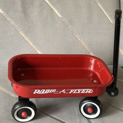 Vintage RADIO FLYER Little Red Wagon