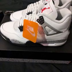 Jordan 4s Cements READ THE DESCRIPTION 