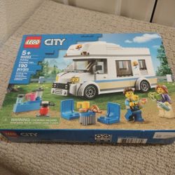 Lego City Holiday Camper Van 60283