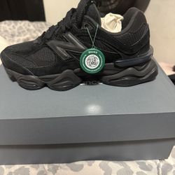 New Balance Triple Black 9060 Mens 