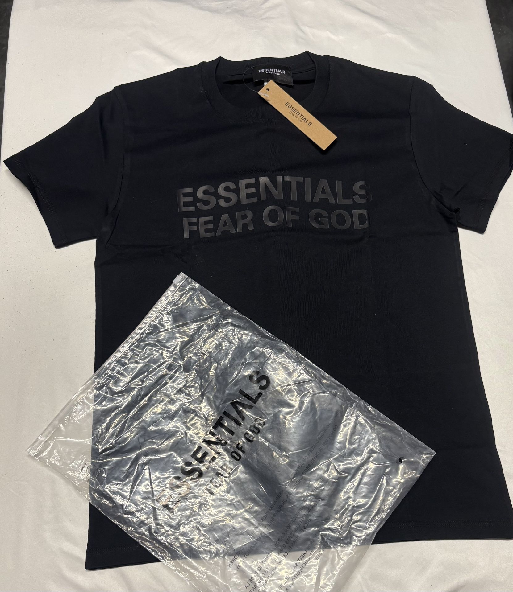 Essential fear of God, black T-shirt M