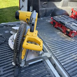12inch Dewalt Miter Saw (no Blade)