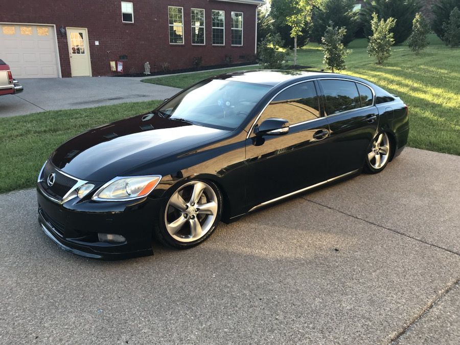 Bagged GS 460 LEXUS on Air Runner Struts