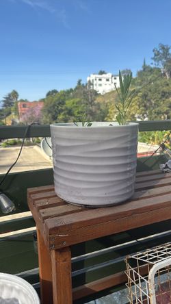Glazed Ceramic Plant Pot / Planter