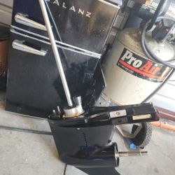 Mercury Lower Unit Assymbly Completely Gone Through Resealed, New Water Pump Assy,  And Gear Oil.