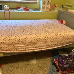 Twin Bed And Mattress 