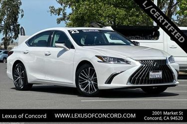 2023 Lexus ES 300h