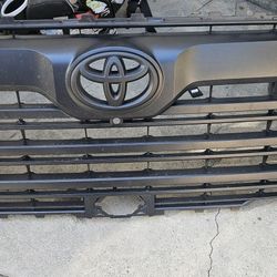 Toyota Grill 
