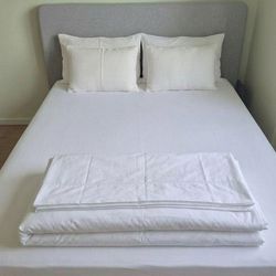 Base and mattre 2 years