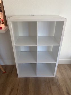 Free White Cube Shelving Unit