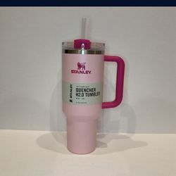 NEW Stanley 40oz Stainless Steel Flowstate Quencher-Pink Flamingo