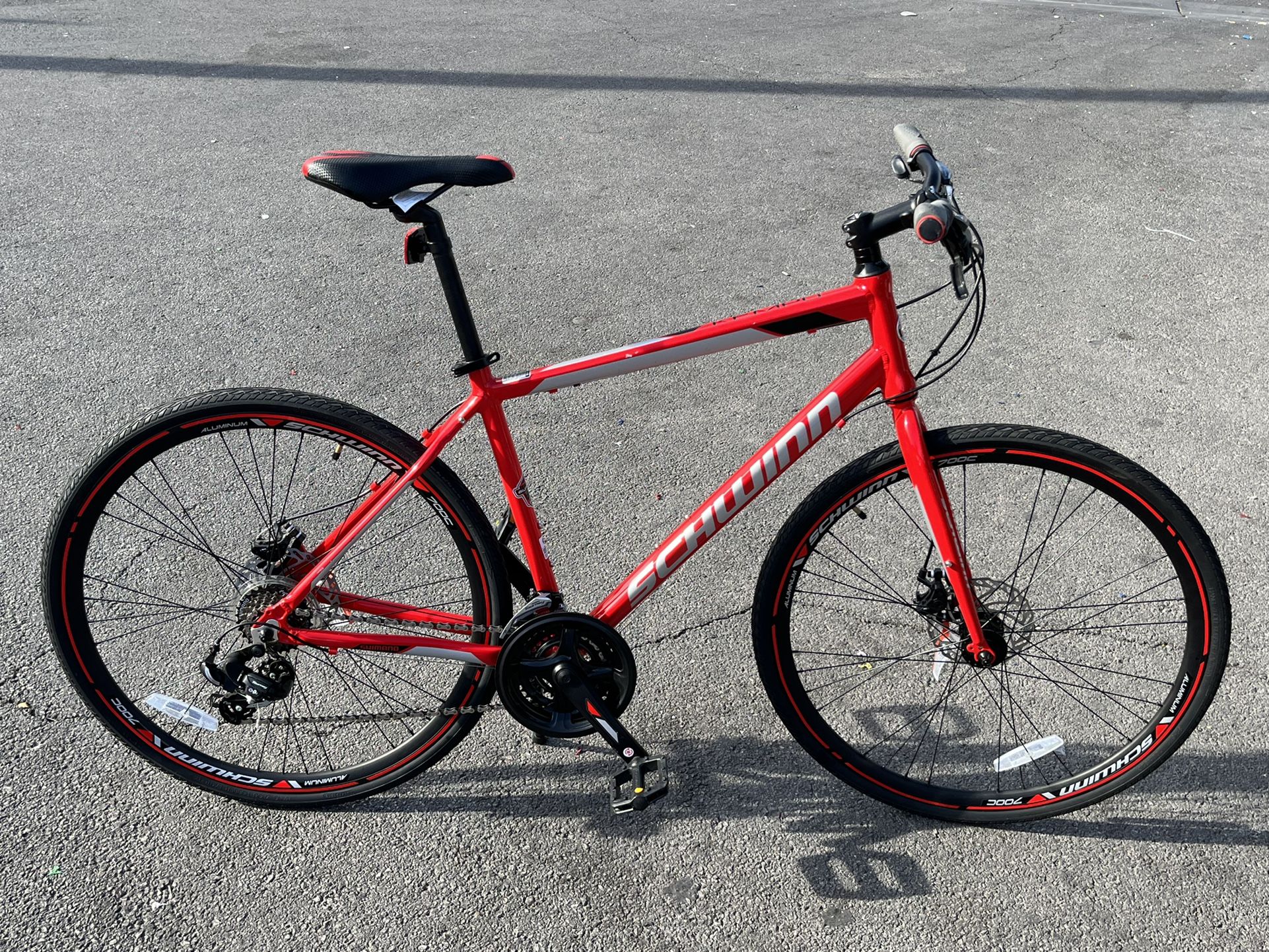 Schwinn men's kempo hybrid bike discount