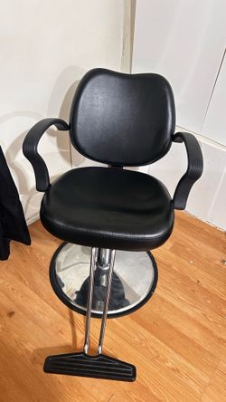 Black Salon Chair