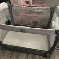 Graco Play Pen