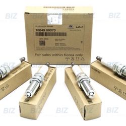 Genuine 4x Spark Plugs for 2016-2019 Sonata 2017-2020 Optima HYBRID 18(contact info removed)0
