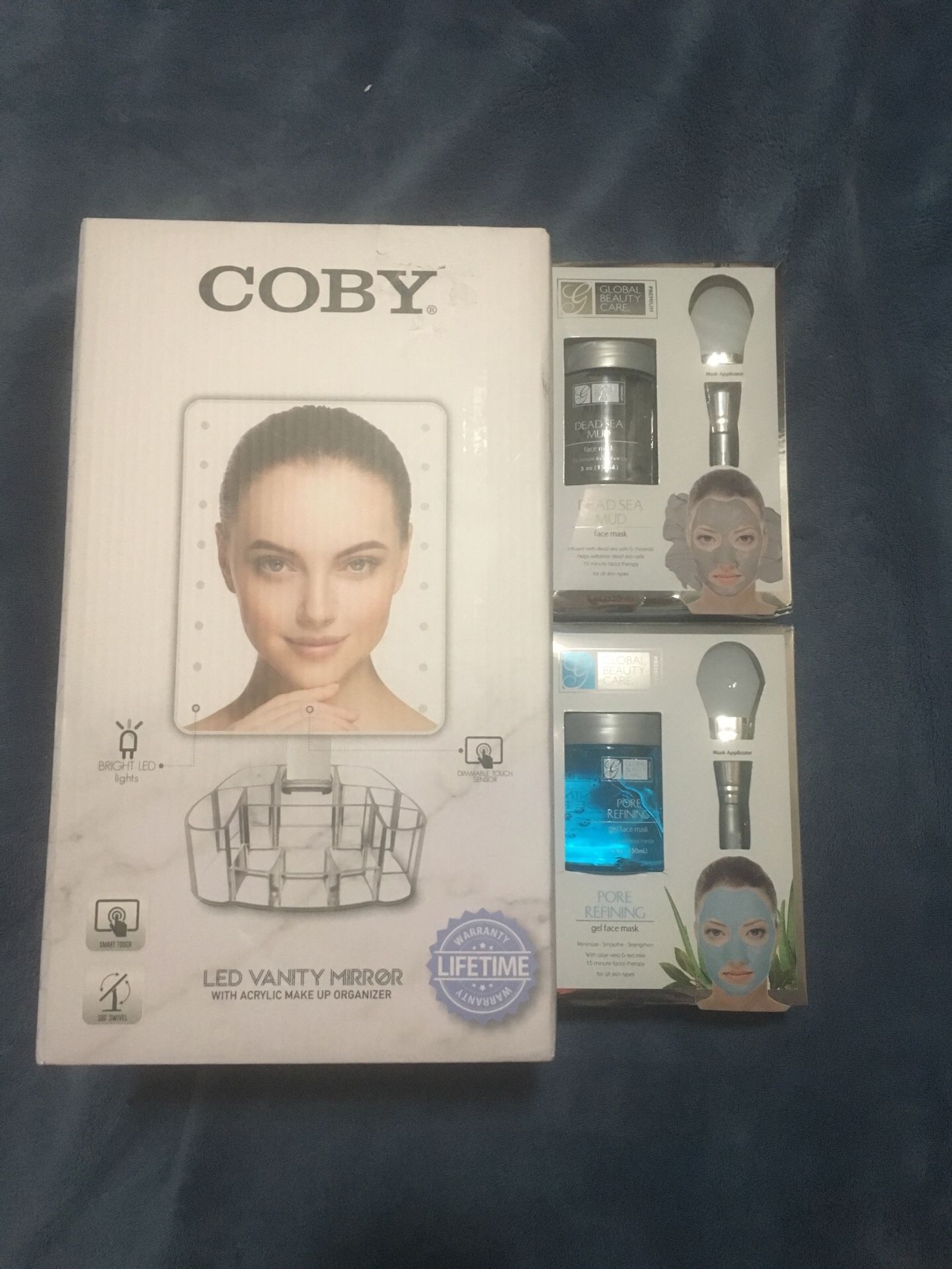 Coby make up mirror & face masks!